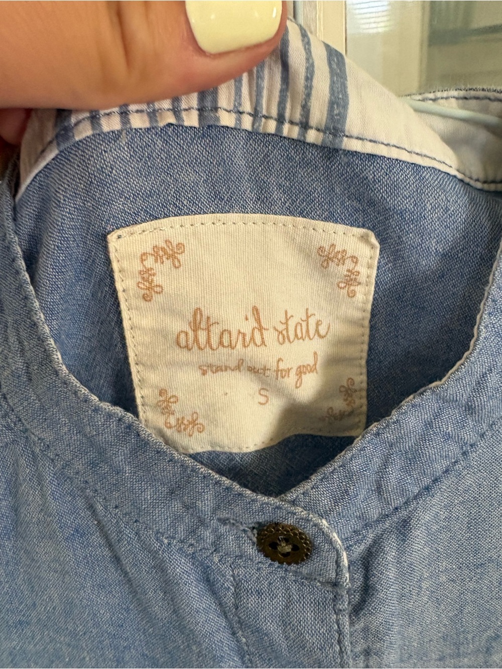 Altar’d State Jean dress - Picture 4 of 10